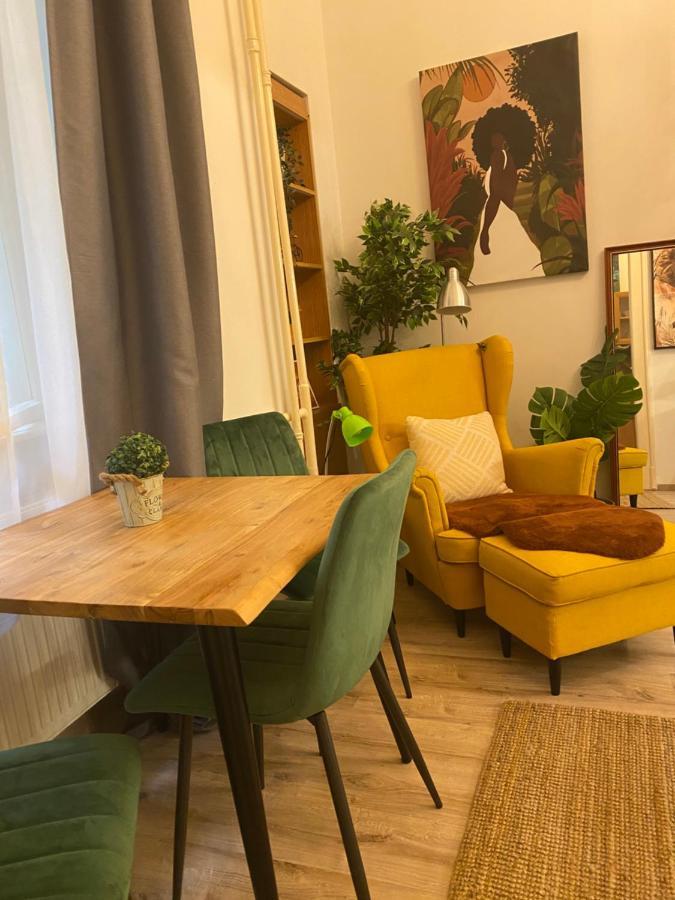 Christina By Buda Castle Apartment