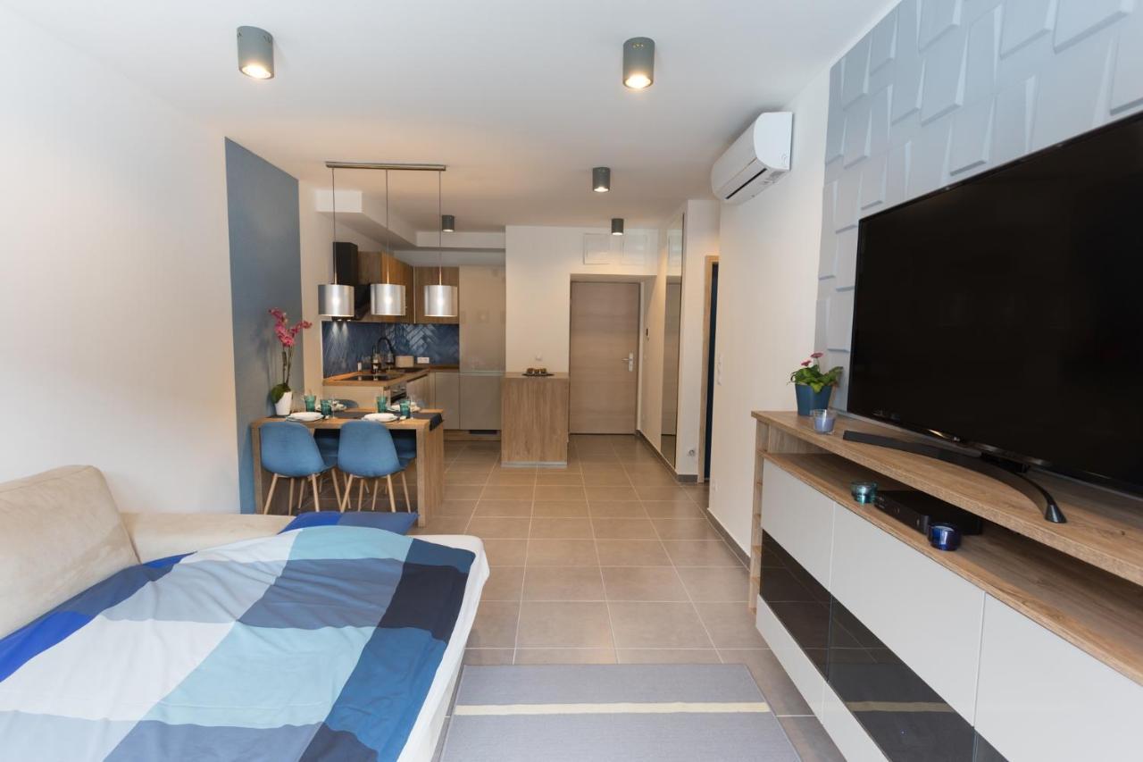 Crvn4 #freeparking Apartment