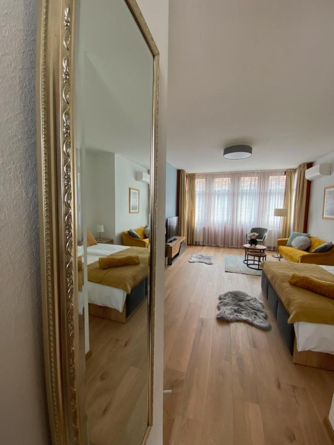 Lovag8 Apartamento
