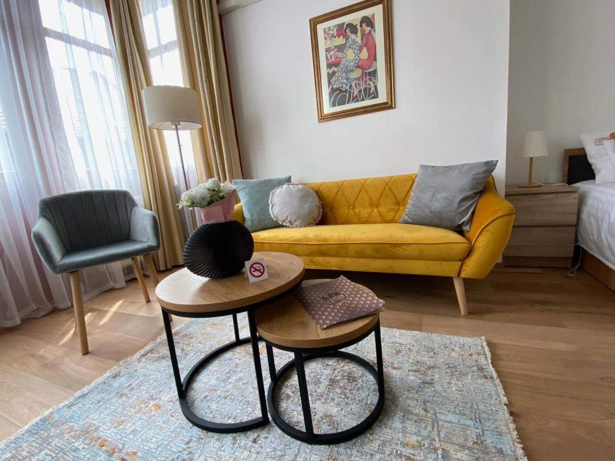 Appartement Lovag8 *