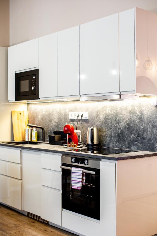 Csengery Deluxe With Balcony Appartement Boedapest