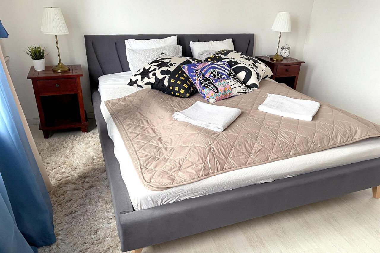 Elegant 125m2 In Center Of