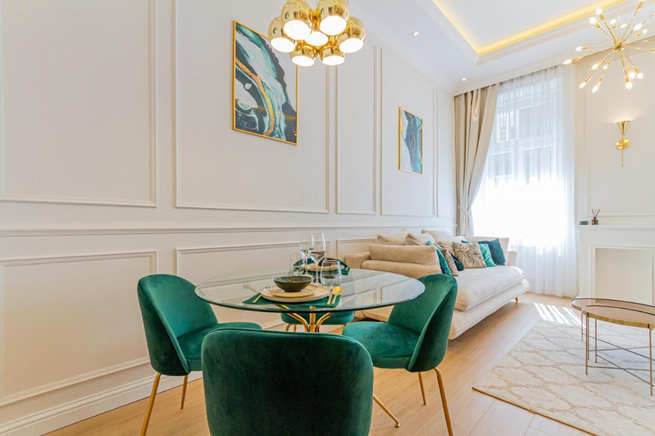 Luxury Apartmán *