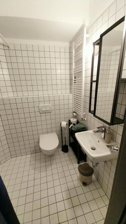 Peaceful Basement With Terrace & Free Gym Apartament