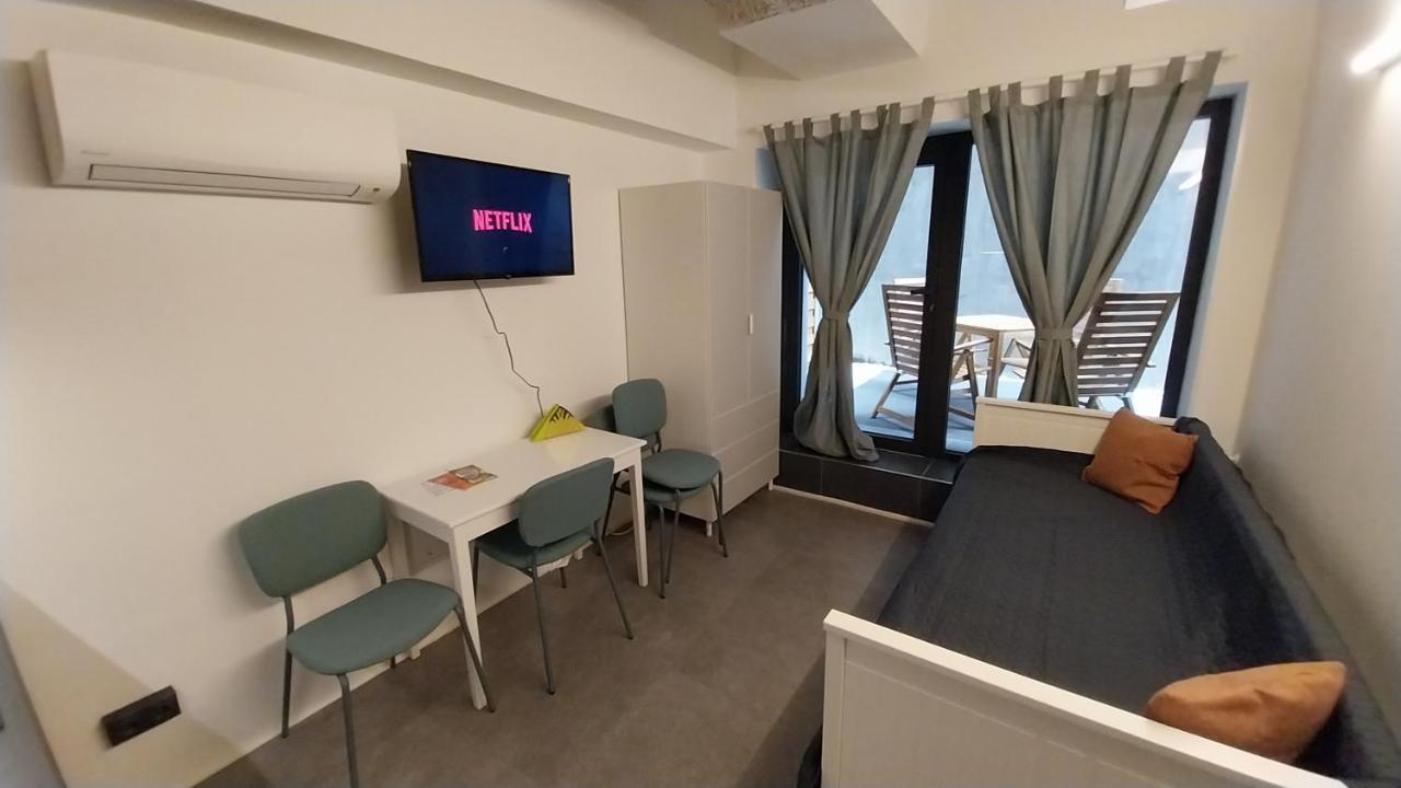 Apartmán Peaceful Basement With Terrace & Free Gym Budapest