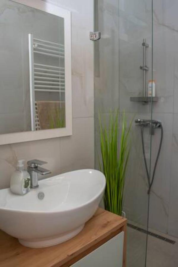 Apartamento Elegant Stylish Modern Downtown Next 2 Danube *
