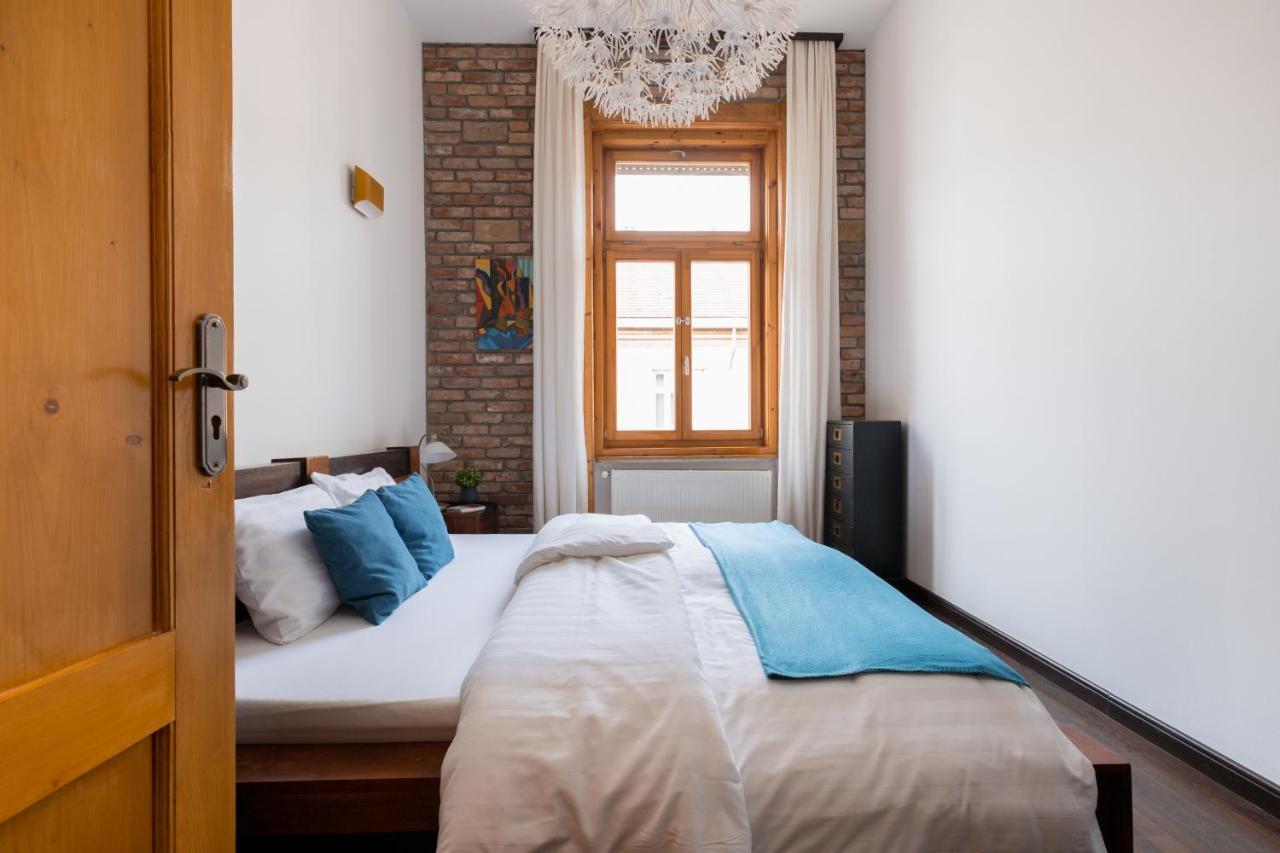 Supercentral Spacious Apartment Budapest