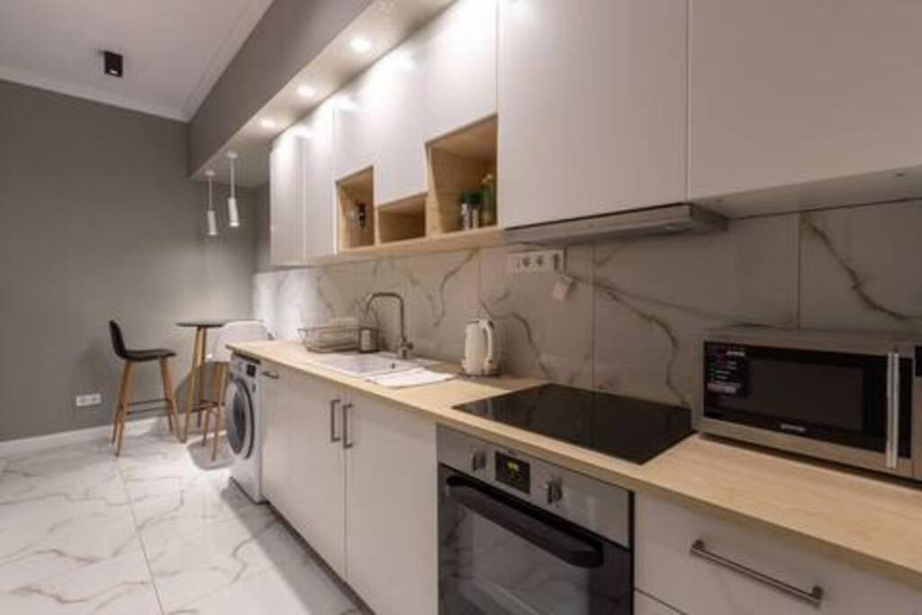 Luxurious Located In The Heart Of Budapest