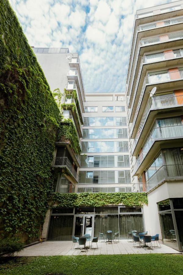 Bliss & Aparthotel 4*