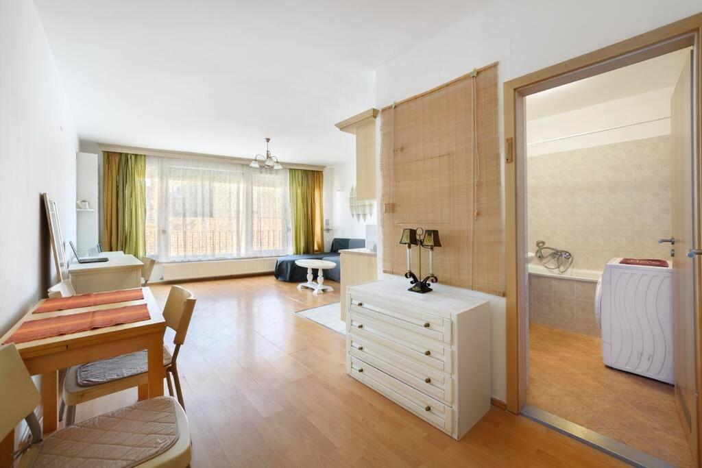 Lovely In Centre For 4 Guests Appartement Boedapest