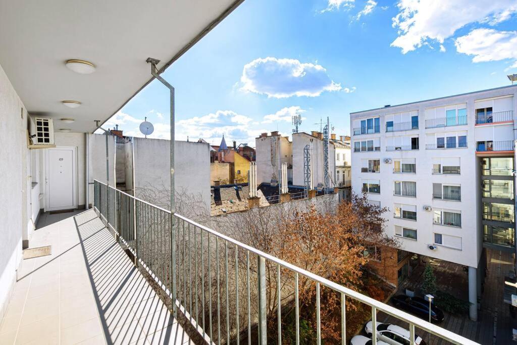 Lovely In Centre For 4 Guests Appartement *
