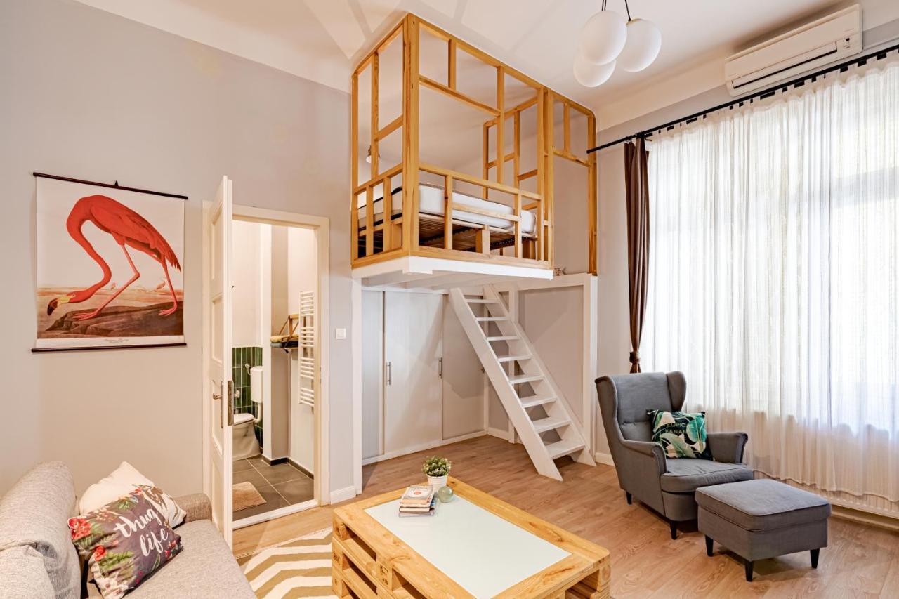 Apartment Design At The Ruin Pubs *