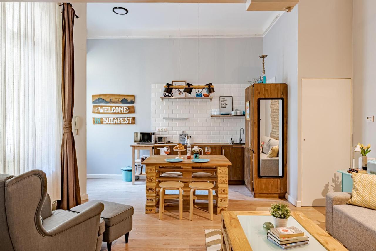 Apartment Design At The Ruin Pubs