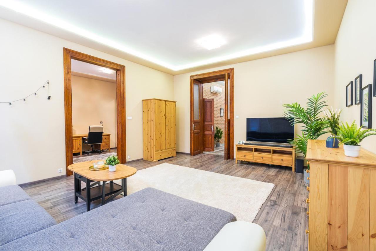 Appartement Vibrant And Spacious Downtown Flat