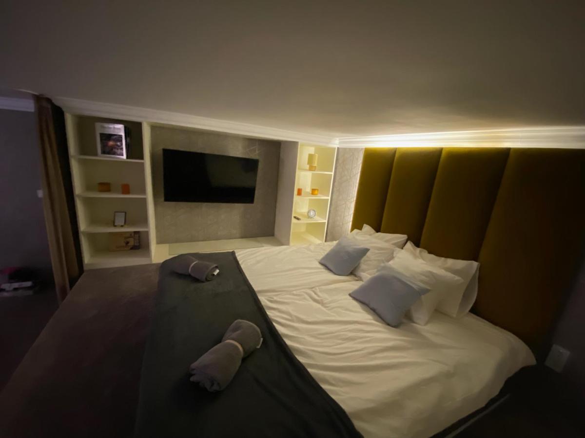 Luxury Exclusive 3 Bedroom Downtown Apartamento Budapest