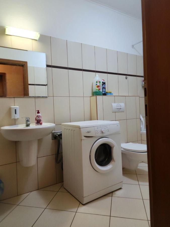 Apartment Unique Place In Budapest