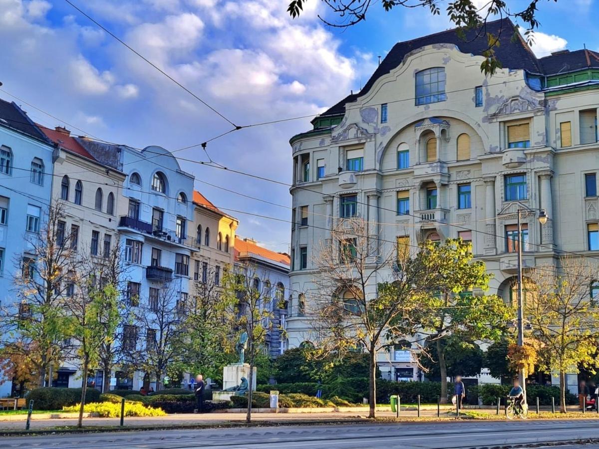 Apartmán With 2 Bedrooms Near Gellert Thermal Bath *