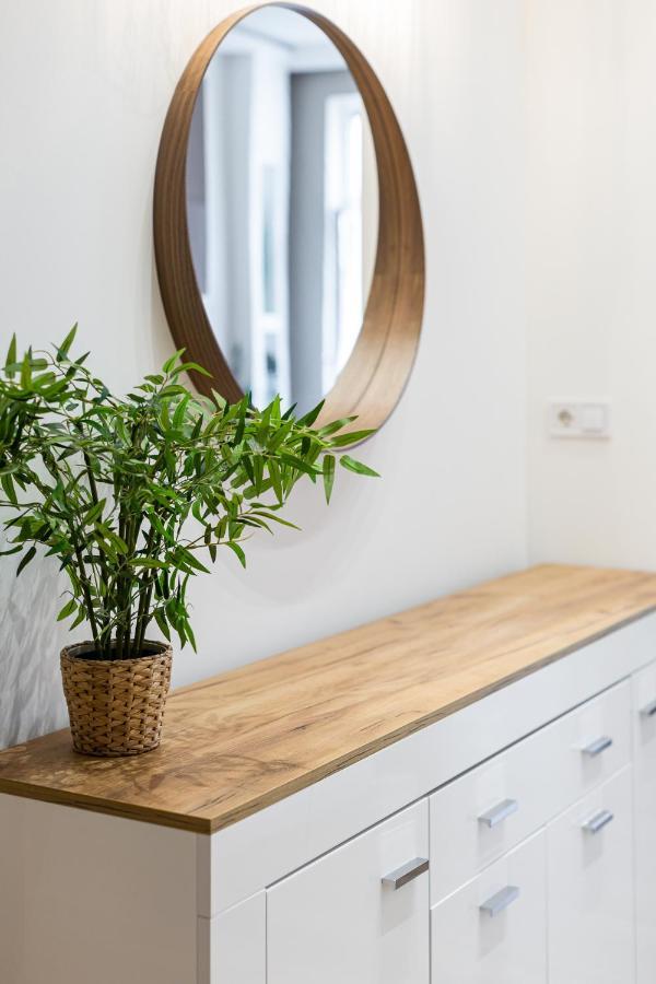 Csengery Deluxe With Balcony Apartment Budapest