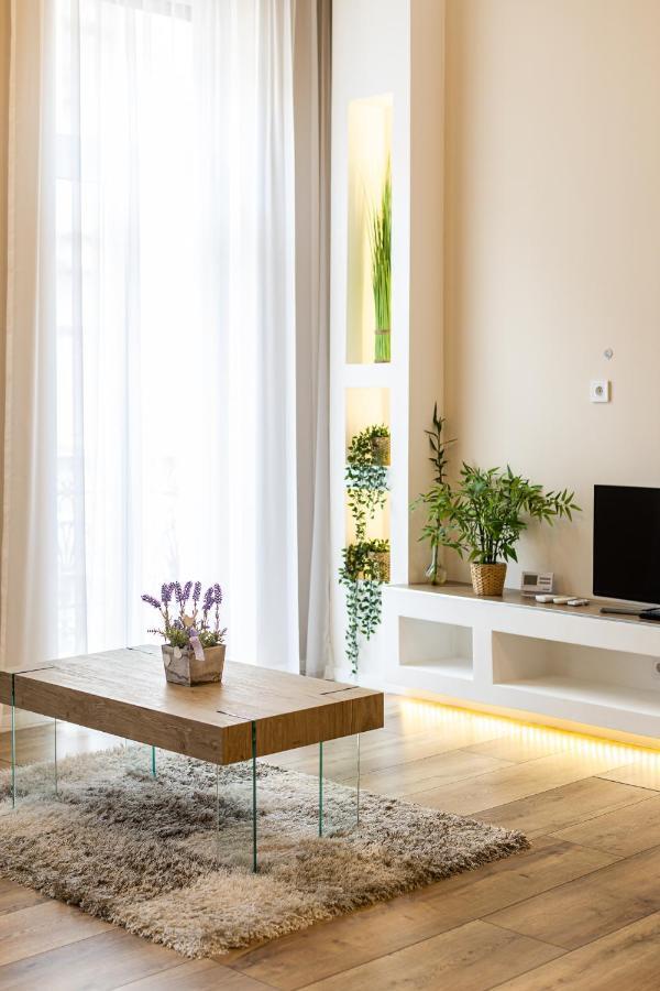 Appartement Csengery Deluxe With Balcony Boedapest