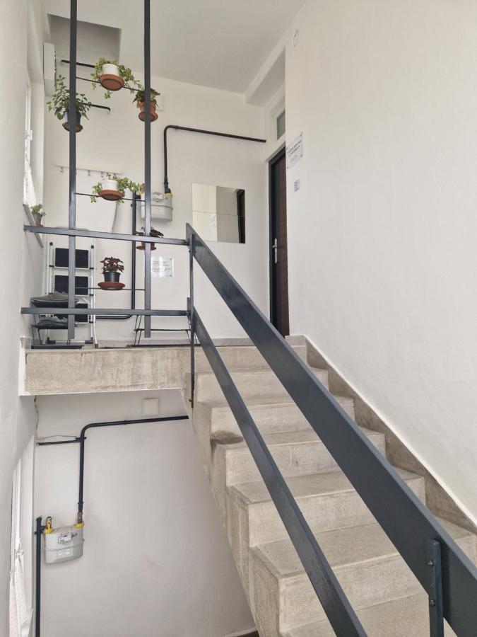 White House * Budapest