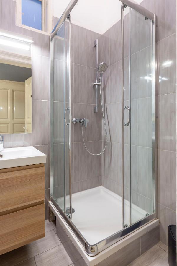 Lejlighed Spacious & Cozy Downtown With Balcony Budapest