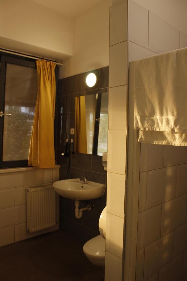 Hostal Wow *