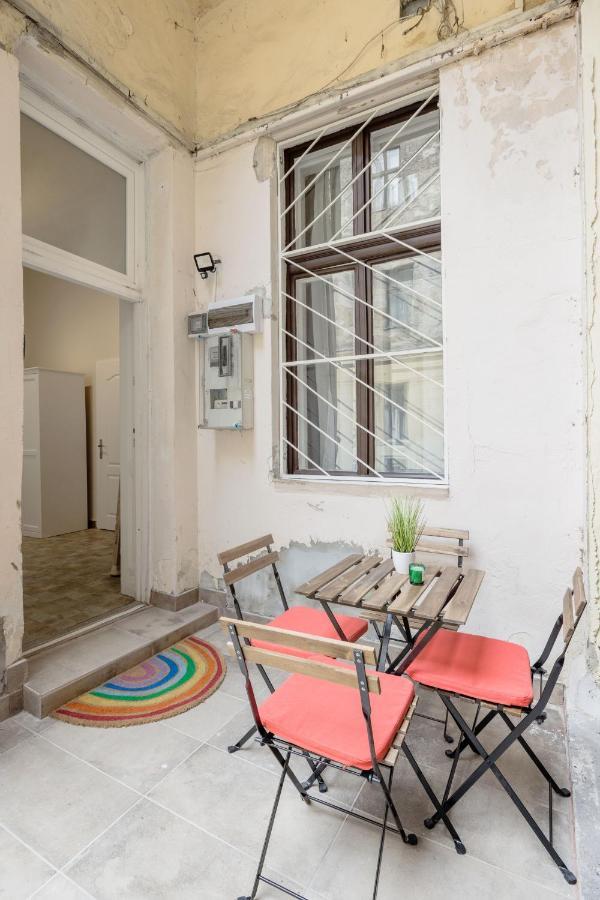 Stylish & 2br *