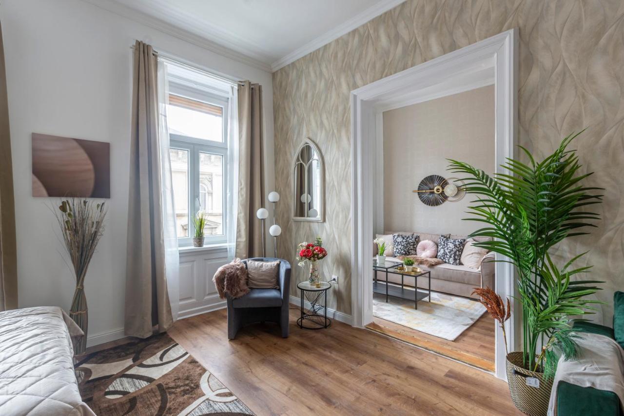 Luxurious Art Deco In The Heart Of Apartamento