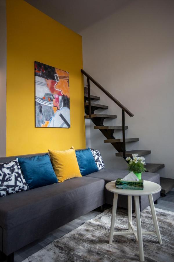 Apartment Deluxe Akacfa In The Heart Of Budapest