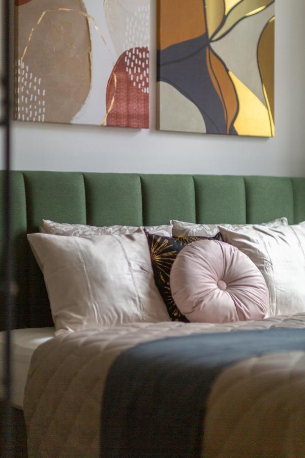 Luxurious Art Deco In The Heart Of *