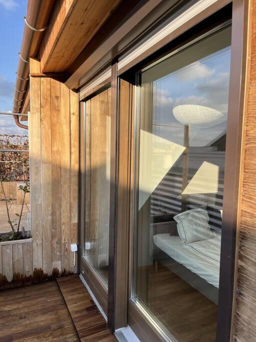 Spacious With Shared Jacuzzi/private Terrace Apartament