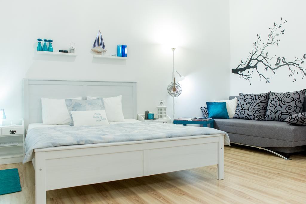 Blue Danube Studio Apartman Appartamento *