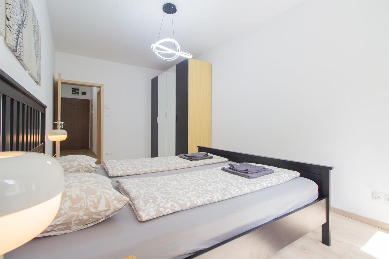 Spring House With Free Private Parking *