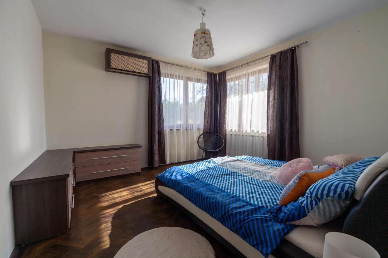 Relax House *