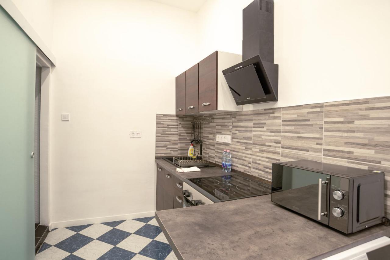 Apartment Bella Mia - Entire Near Liszt Ferenc Ter *