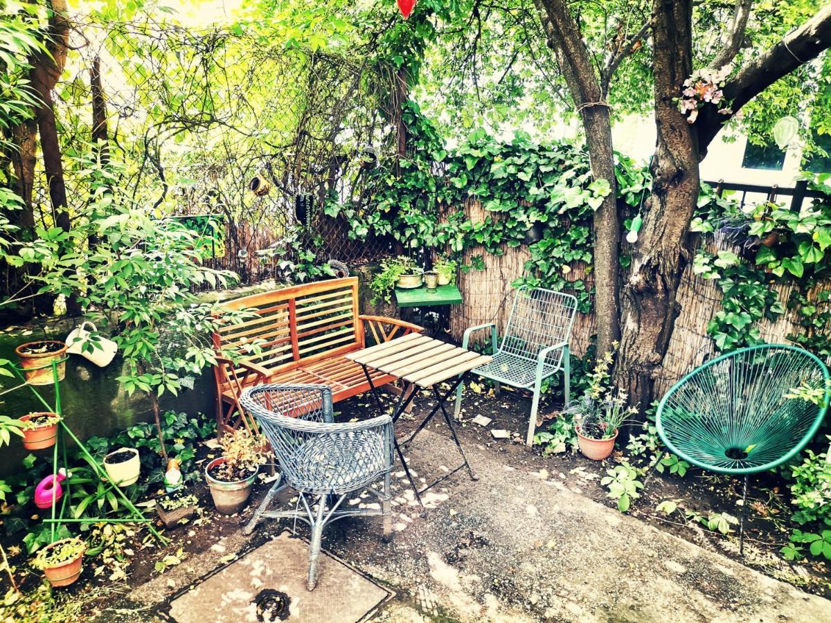 Flat In Historic With Your Own Private Garden, Near City Park Budapest
