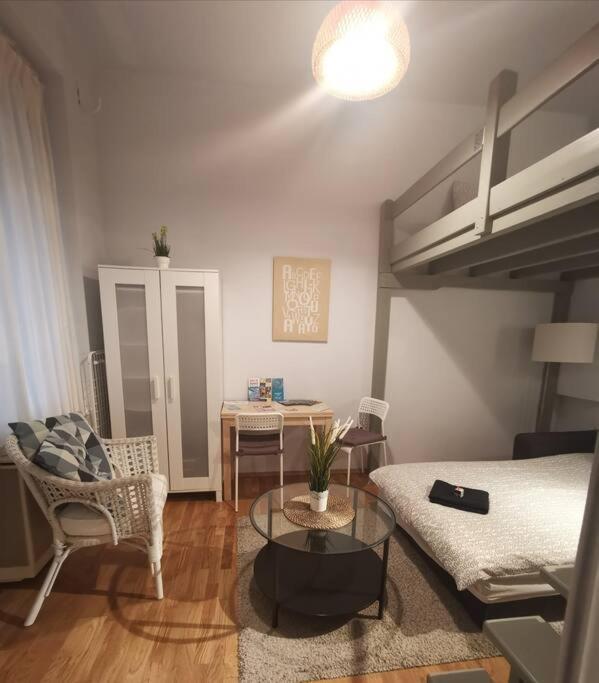 Cozy & Lovely Nest In Soho *