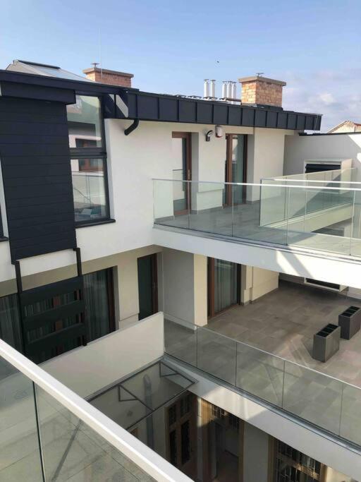 Luxury Cozy 2 Bdr Downtown Apt.5 Appartement