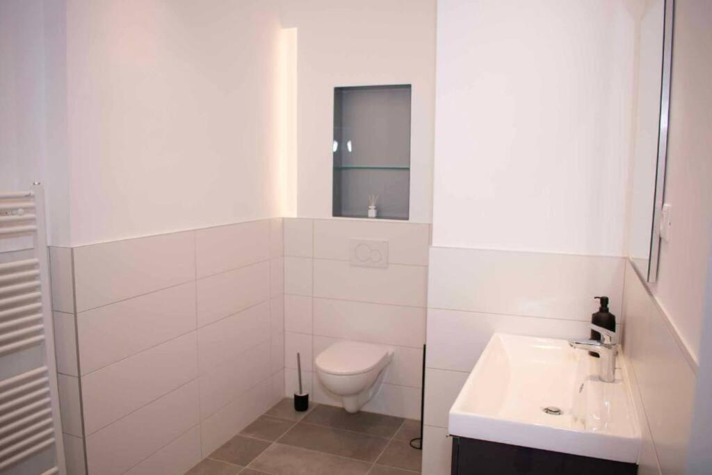 Luxury Cozy 2 Bdr Downtown Apt.7 Budapest