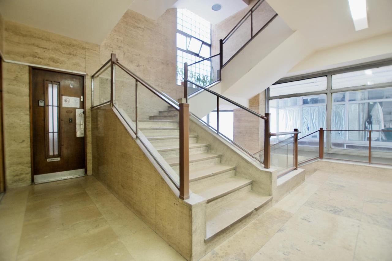 Standard By Hi5 - Petofi 12 * Budapest
