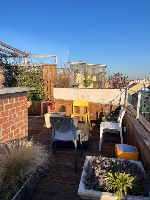 Spacious With Shared Jacuzzi/private Terrace Appartamento *