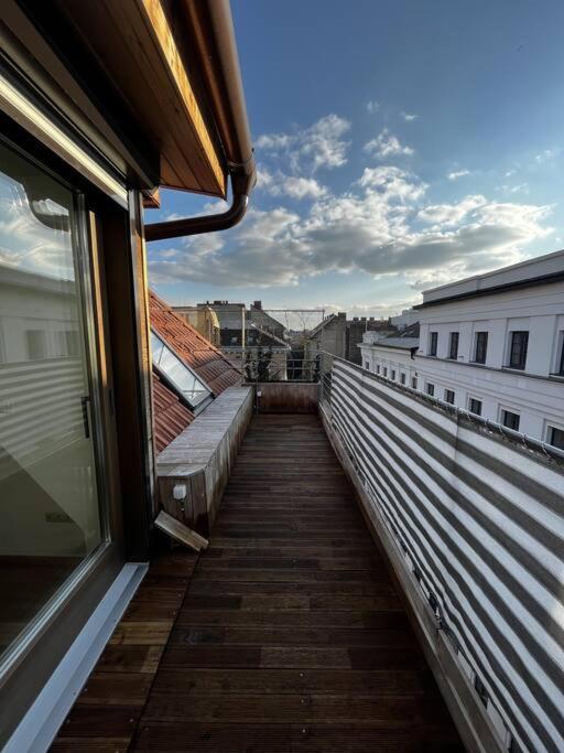 Apartament Spacious With Shared Jacuzzi/private Terrace Budapeszt