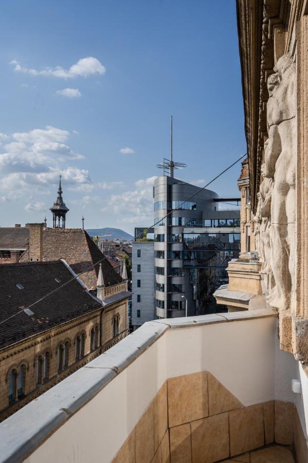 Classical With A Modern Touch! Budapest