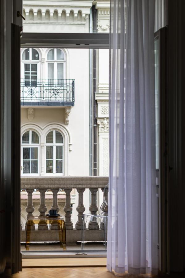 Apartament Center With Balcony