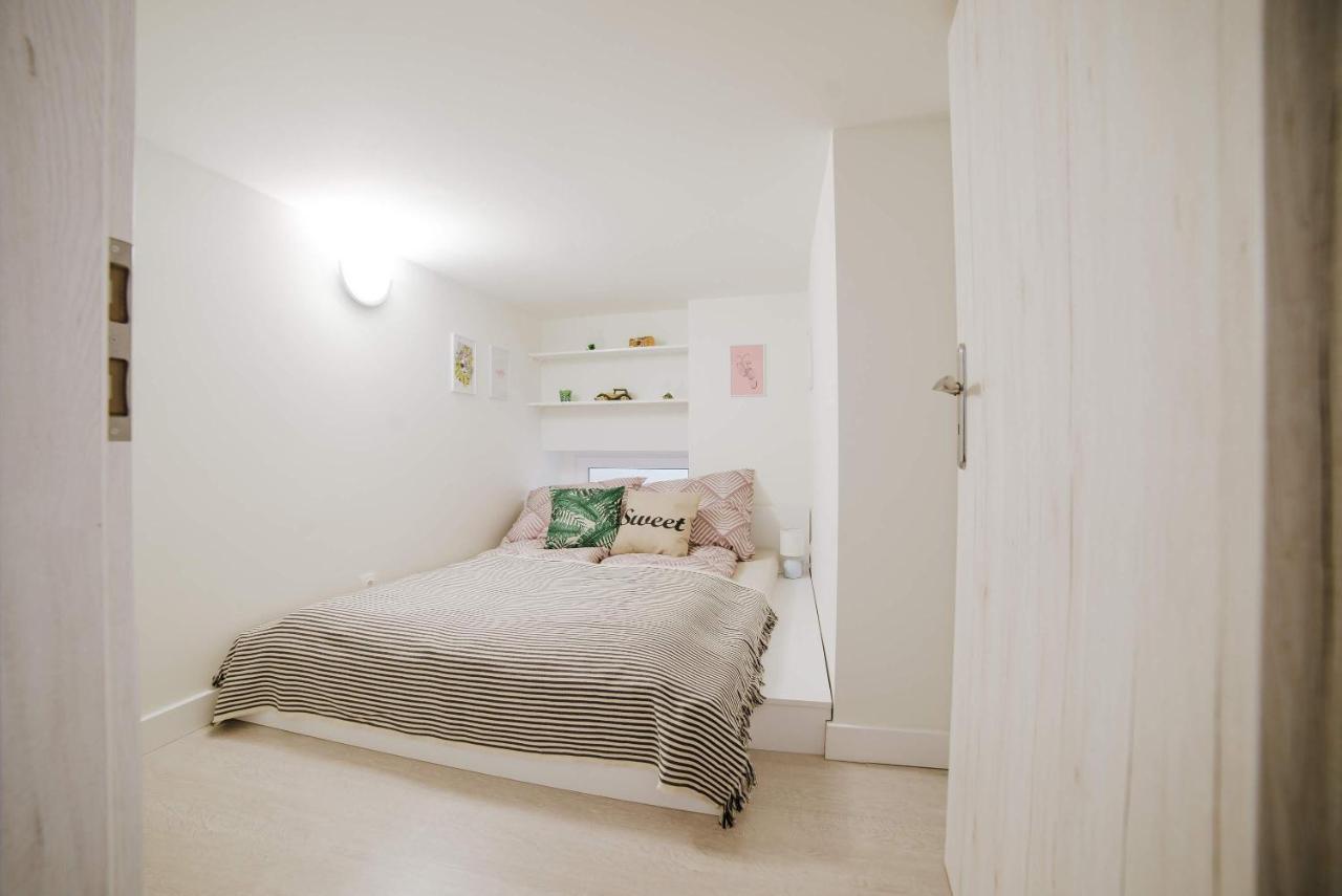 Apartamento Comfy At New York Cafe With Aircon Budapest