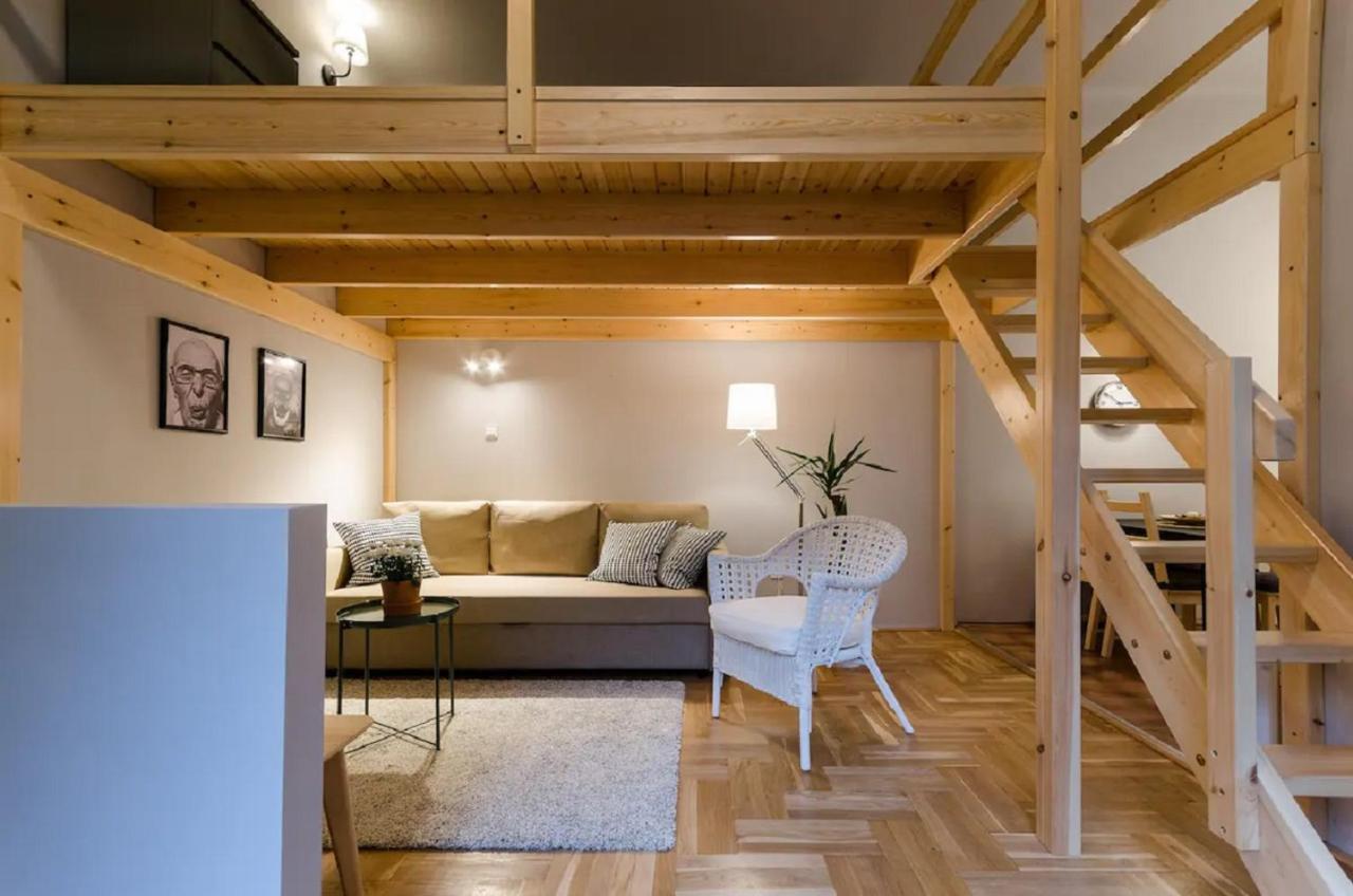Sesame Wide Apartman