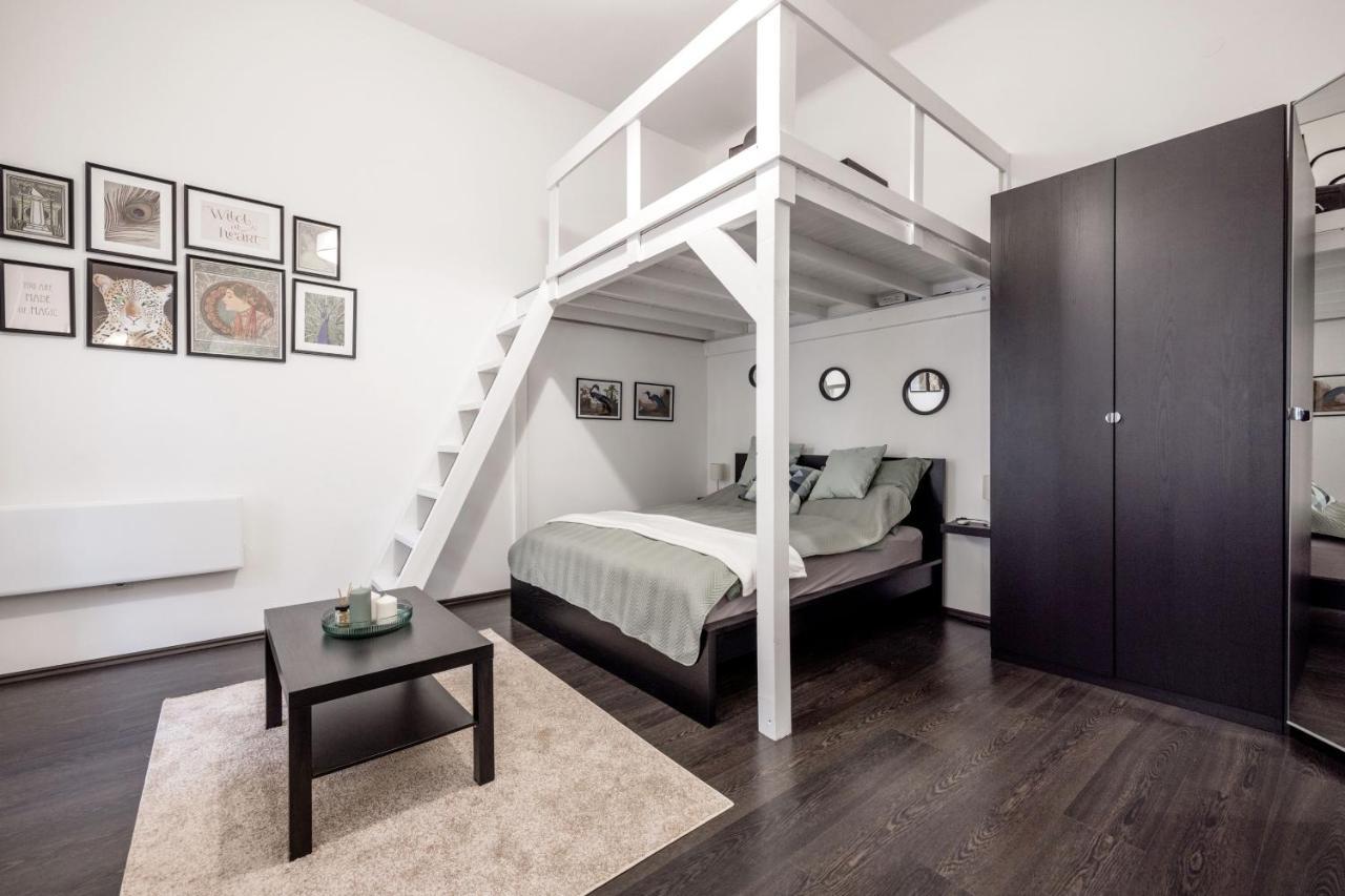 Lejlighed Charming Downtown Hideaway Steps From New York Cafe! Budapest