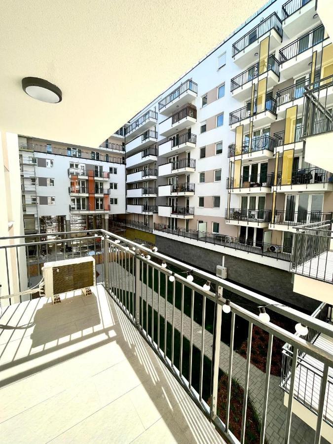 West Budapest-edge Of Downtown-free Parking Apartman Budapest