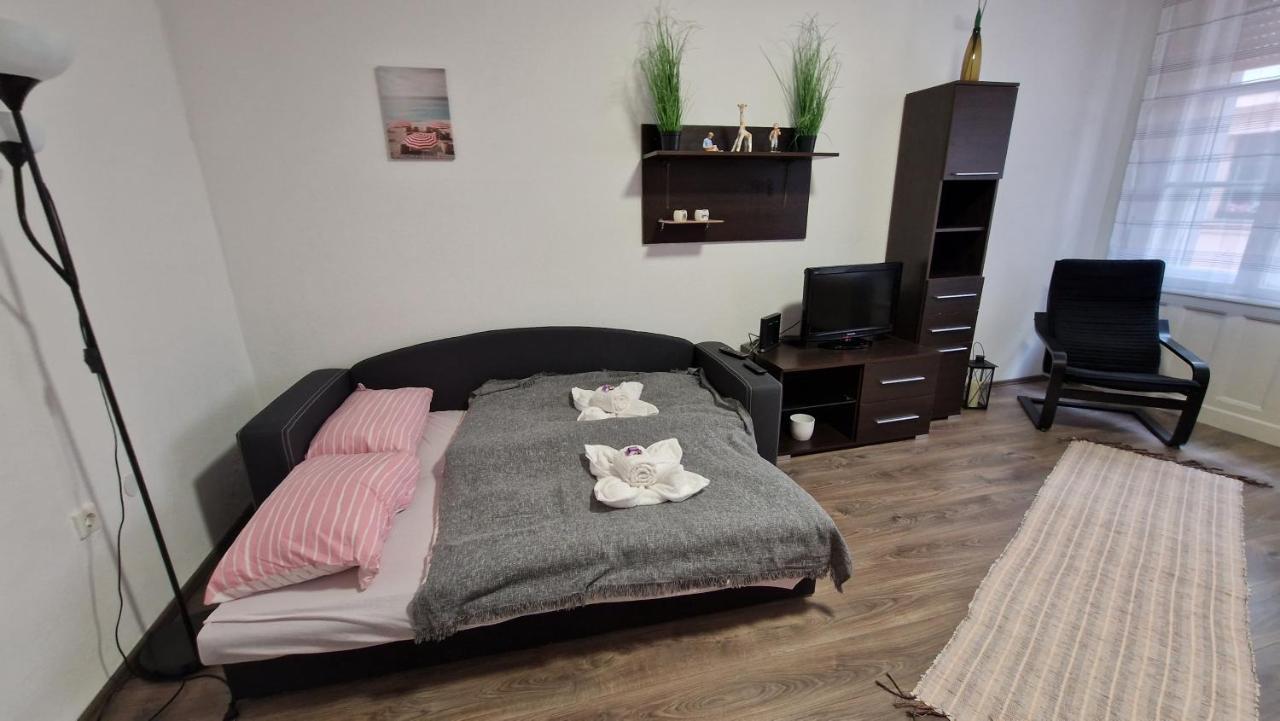 Appartement Perfect Located Flat With Gametable *