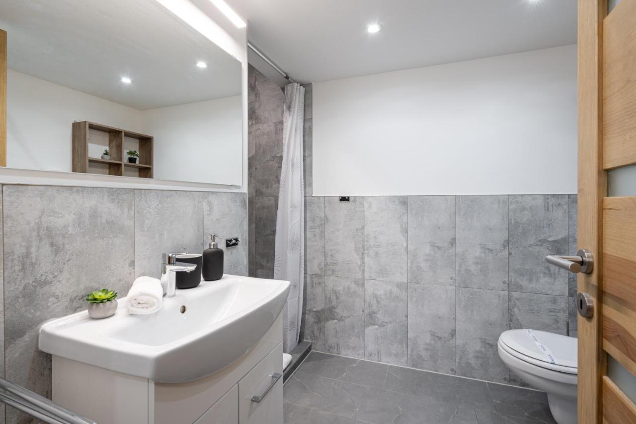Joyous Era Apartament